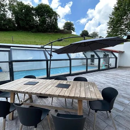 度假居 A Avec Piscine, Billard, Ping Pong Isturits